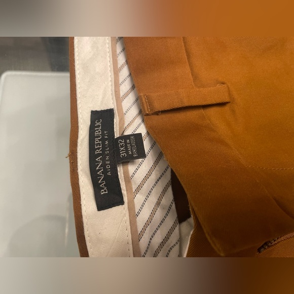 Banana Republic Aiden Slim Fit Chino 31/32 - Picture 3 of 5